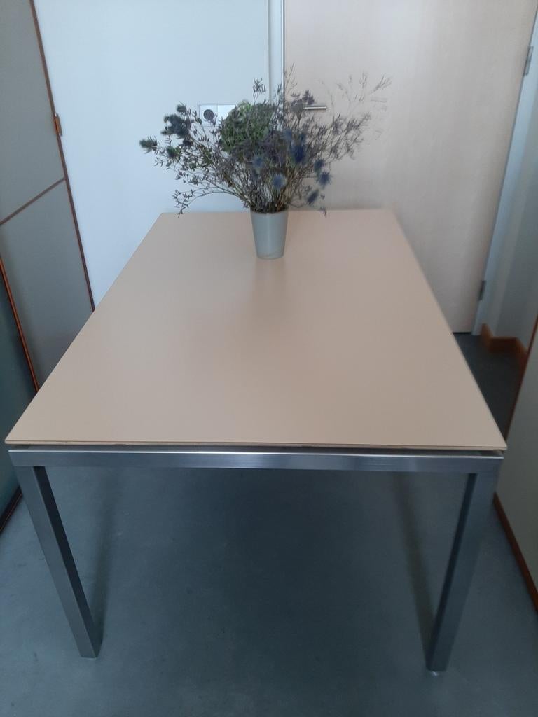Metaform tafel., Ophalen, 50 tot 100 cm, Zo goed als nieuw, 150 tot 200 cm