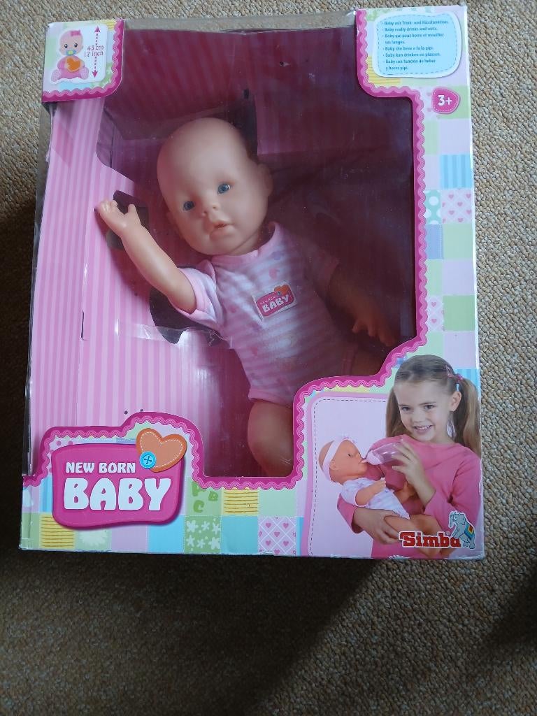 New born baby pop, Kinderen en Baby's, Speelgoed | Poppen, Ophalen of Verzenden, Gebruikt, Babypop