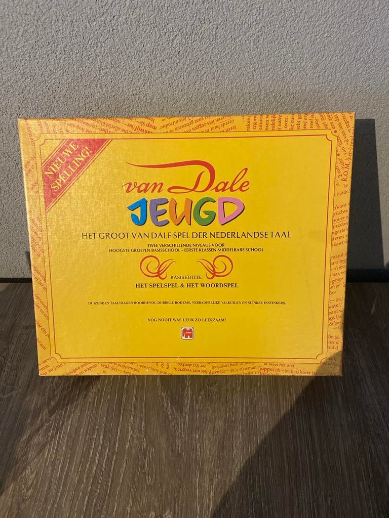 Van Dale Jeugd Editie Bordspel, Een of twee spelers, Ophalen of Verzenden, Gebruikt, Reisspel