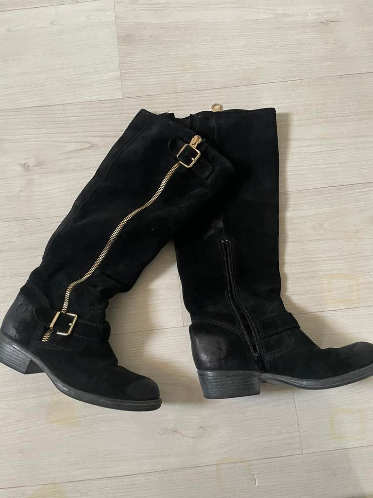 Suede laarzen, Ophalen of Verzenden, Zo goed als nieuw, Zwart, Hoge laarzen