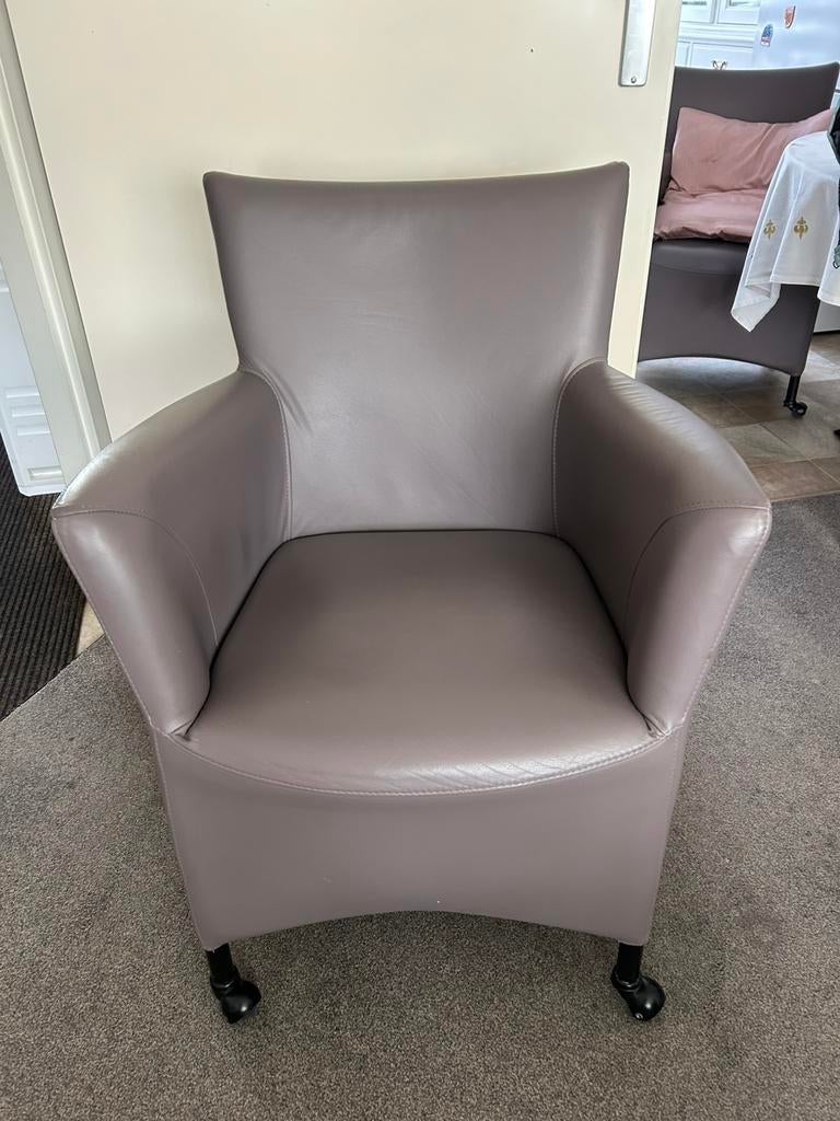 4 Eetkamer stoelen Monto Vitri, Eetkamer stoel of bureau stoel, Gebruikt, Minder dan 75 cm, Leer