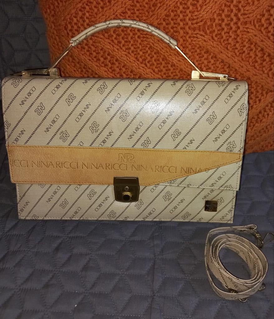 Vintage handtas Nina Ricci zgan, Ophalen of Verzenden, Zo goed als nieuw, Beige, Handtas