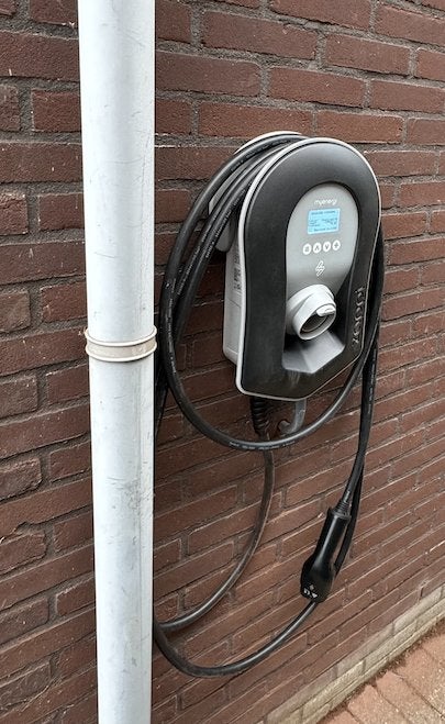 myenergi Zappi V2.1 22kW laadpaal met vaste Type 2-laadkabel, Ophalen, Gebruikt, Laadpaal