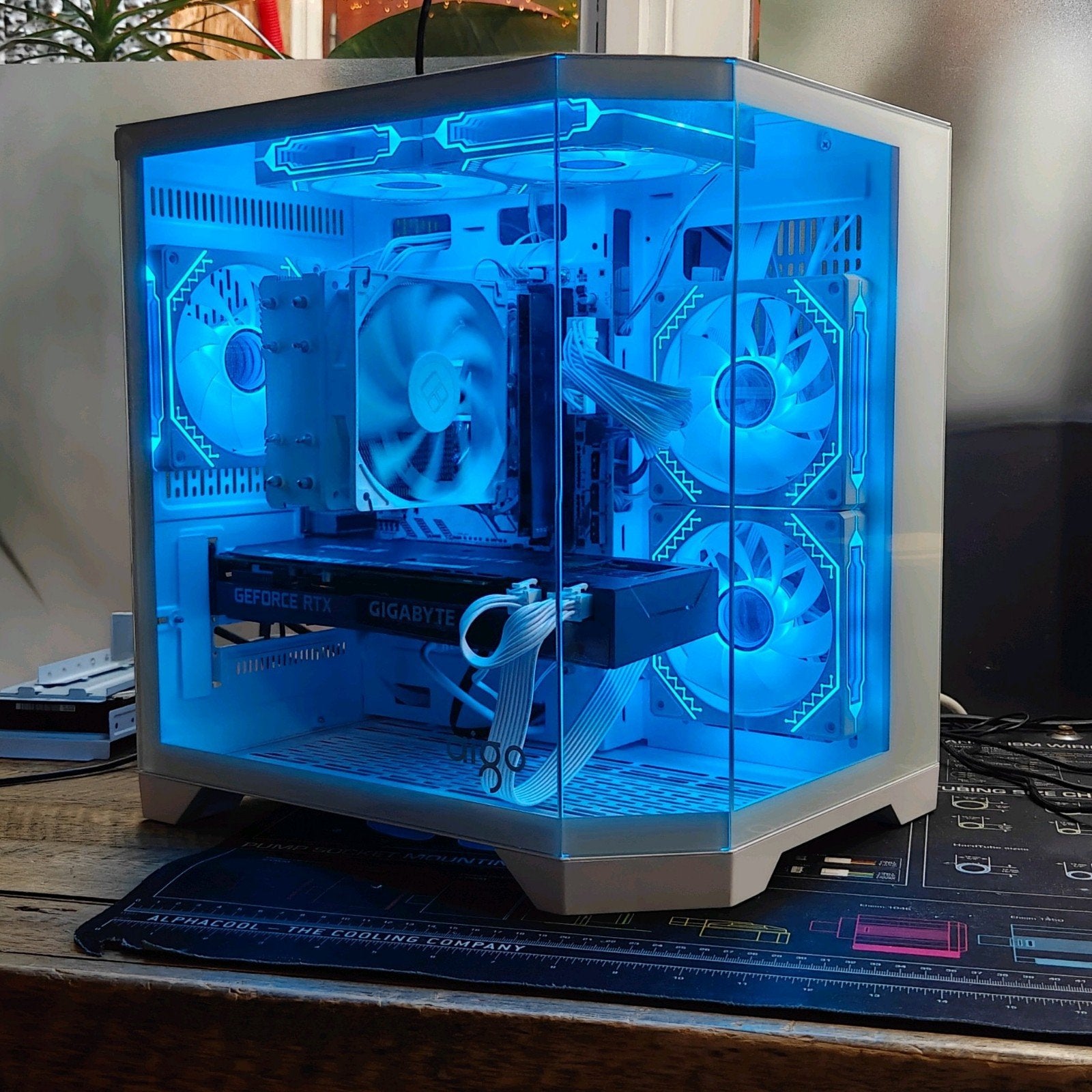RTX 3070 | Ryzen 5 3600 | 16GB RGB | White RGB game pc, Computers en Software, Desktop Pc's, Custom Build, Zo goed als nieuw, 16 GB