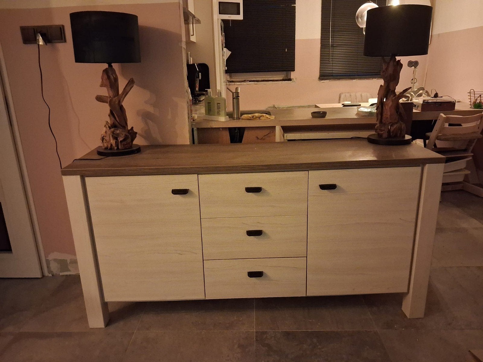 Dressoir :  Lynn, Ophalen, 150 tot 200 cm, Met lade(s), Zo goed als nieuw