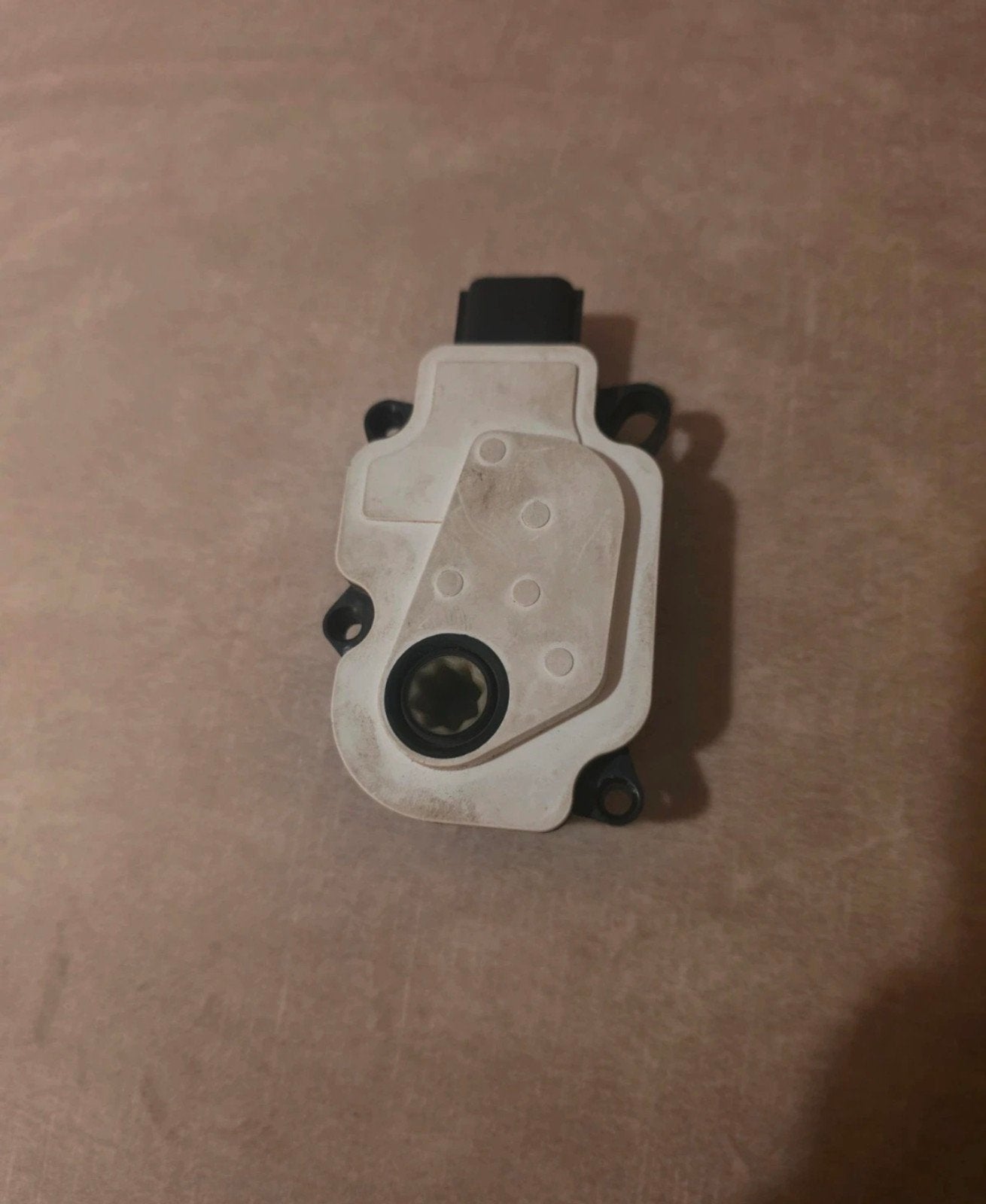 Nieuwe Shutter Grille Air Actuator Motor Nissan Rogue, Ophalen of Verzenden, Nieuw, Nissan