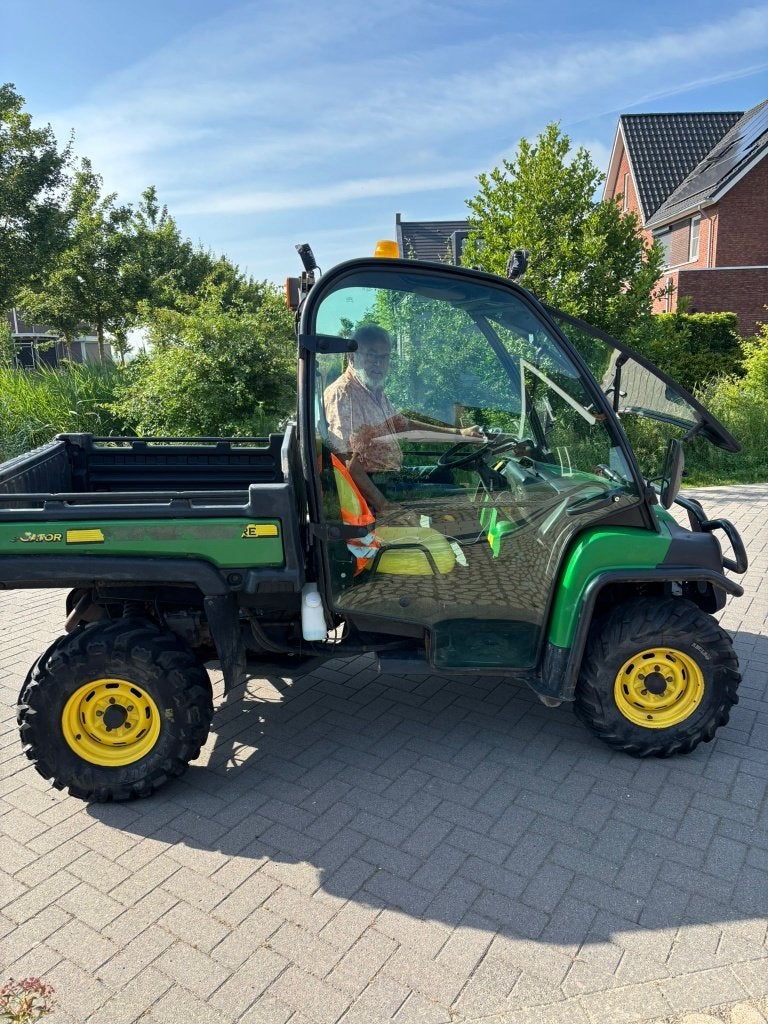 Gezocht banden Gator, Ophalen, Zo goed als nieuw