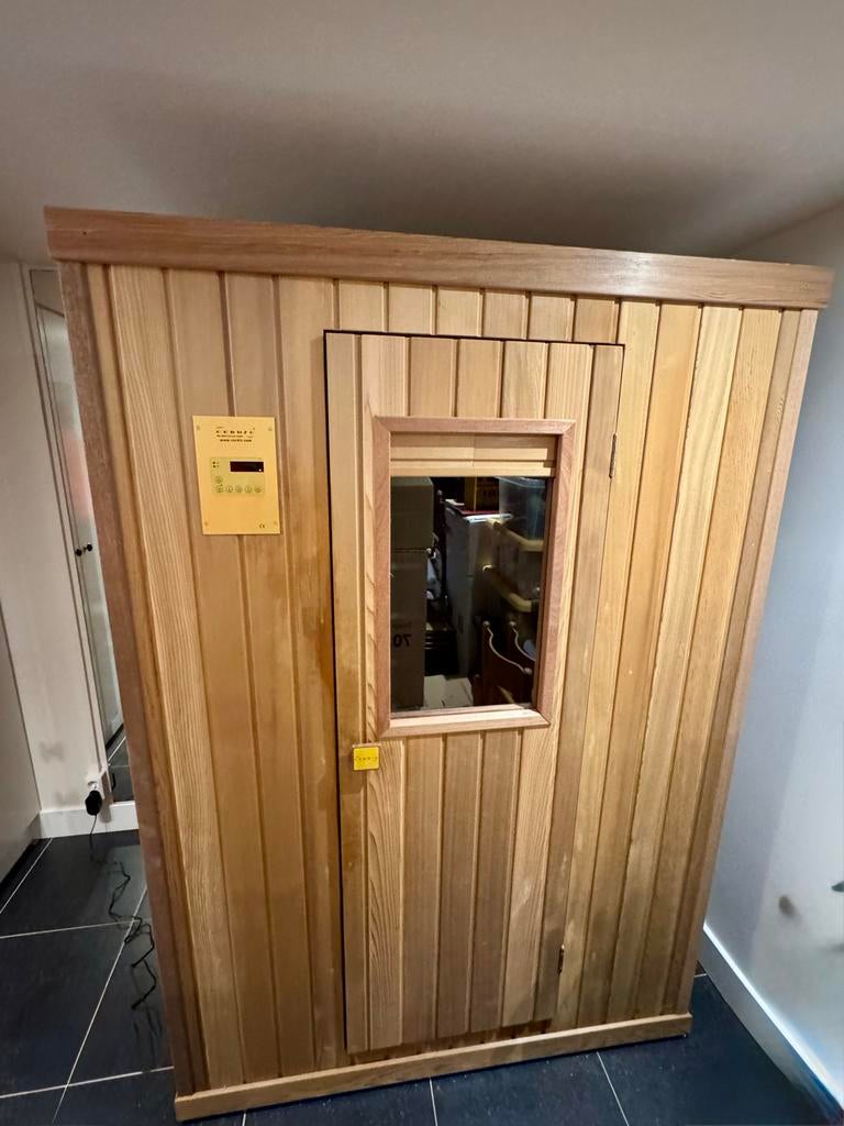 Cerdic  Sauna - Zo goed als nieuwe electrische sauna, Sport en Fitness, Sauna, Zo goed als nieuw, Complete sauna, Ophalen