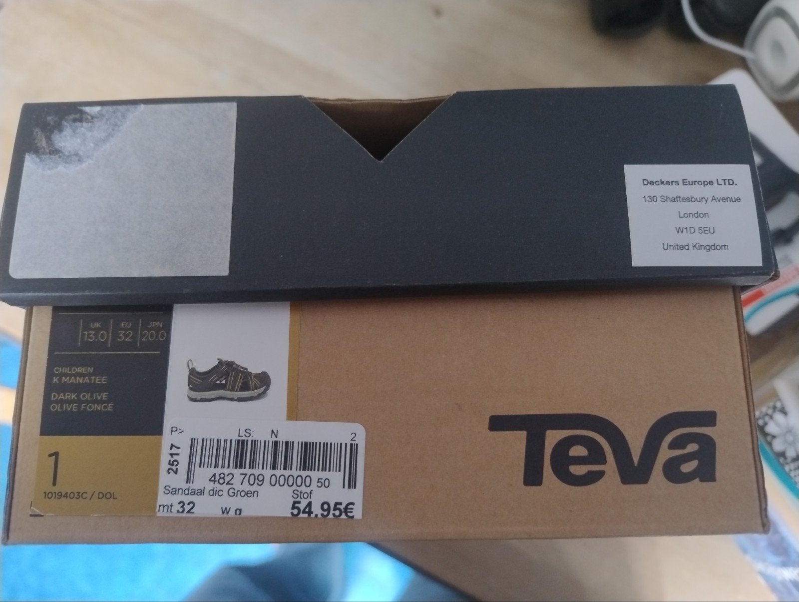 Nieuwe Teva sandalen met dichte neus - Maat 32, Jongen of Meisje, Schoenen, Nieuw, Teva