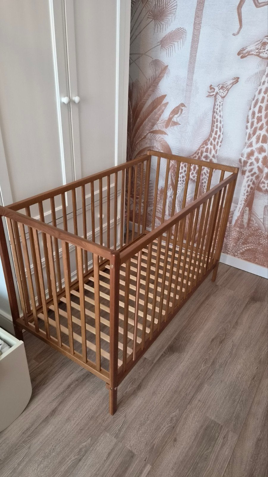 Stardust Vintage Ledikant van Hola BB, Ophalen, Zo goed als nieuw, Ledikant