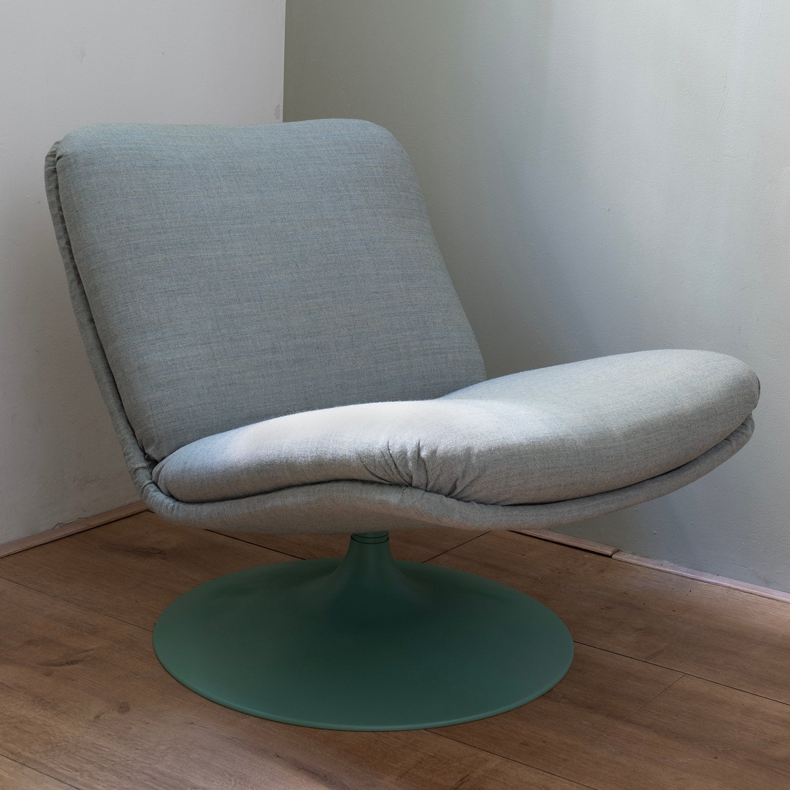 Artifort F504 bekleed met Kvadrat Remix 3, Ophalen, 75 tot 100 cm, Zo goed als nieuw, Stof