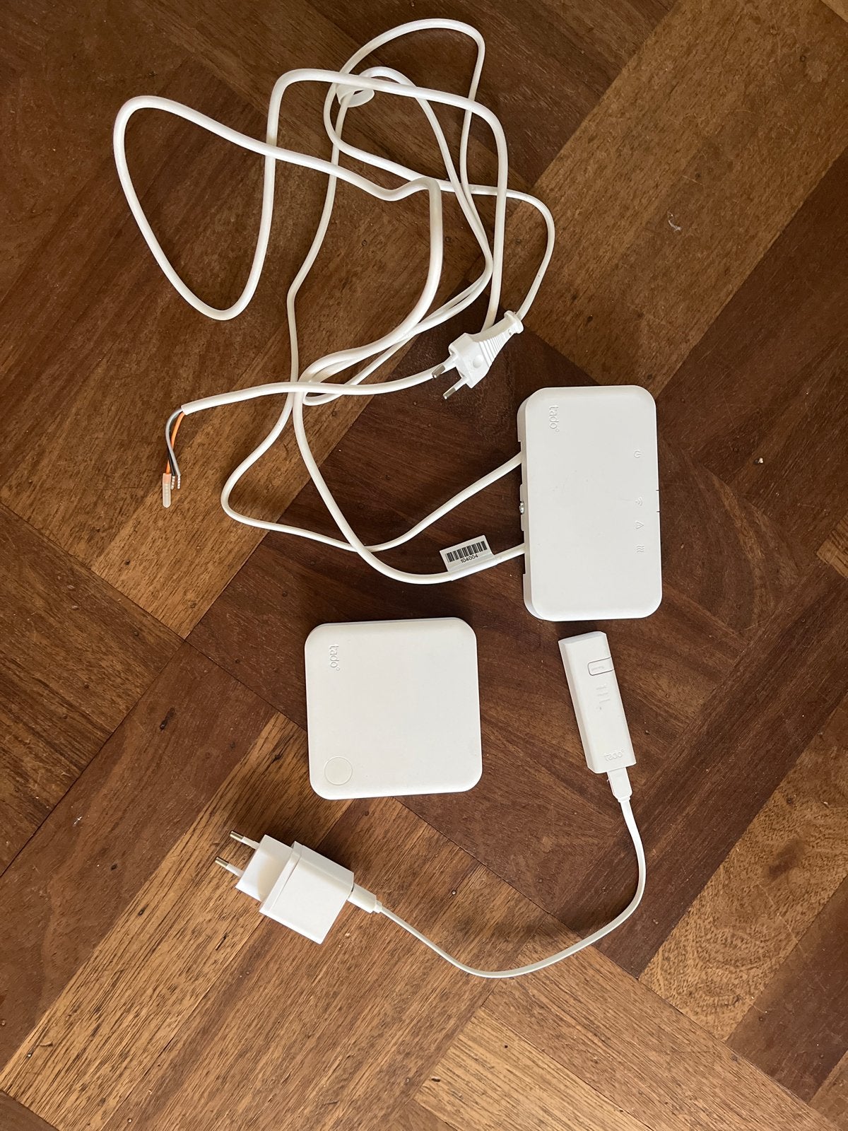 Tado v3+ draadloze slimme thermostaat, Ophalen of Verzenden, Slimme thermostaat, Gebruikt