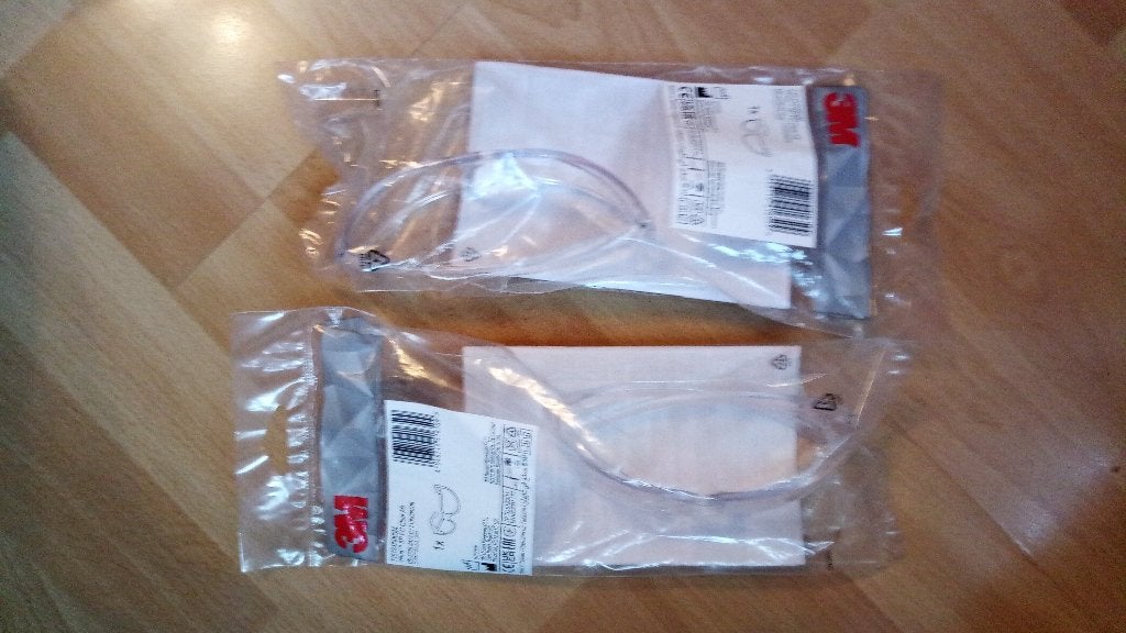 2 stuks 3M veiligheidsbrillen, Ophalen of Verzenden, Nieuw