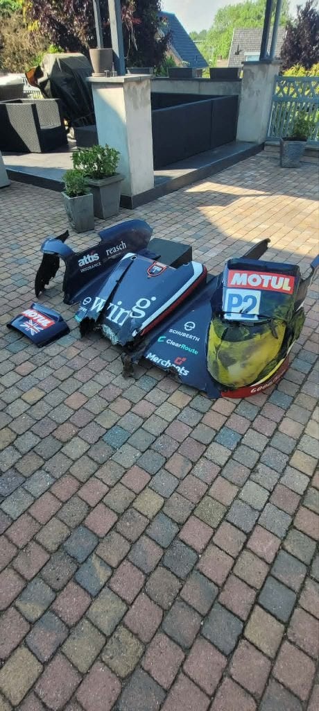 ️ UNIQUE FIND: LMP2 Race Car Bodywork – Spa 2024!, Ophalen, Gebruikt, Auto's