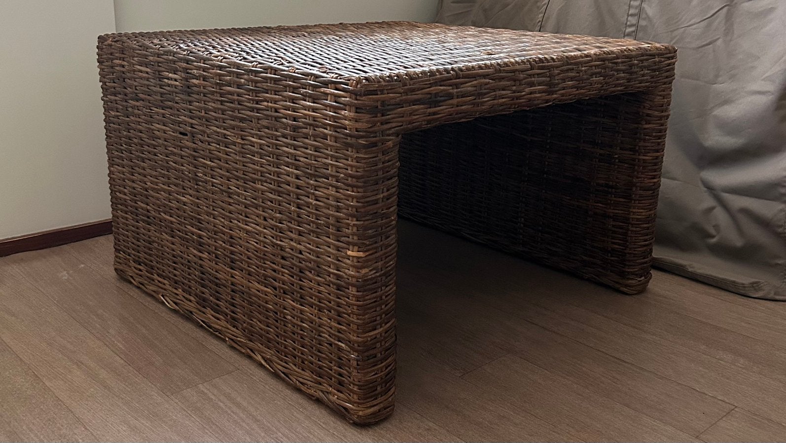 Rotan tafel, Ophalen, 50 – 75, Gebruikt, 50 tot 100 cm