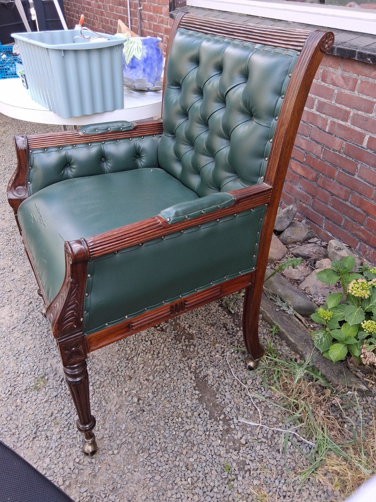 Antieke Chesterfield fauteuil, groen leer, Ophalen