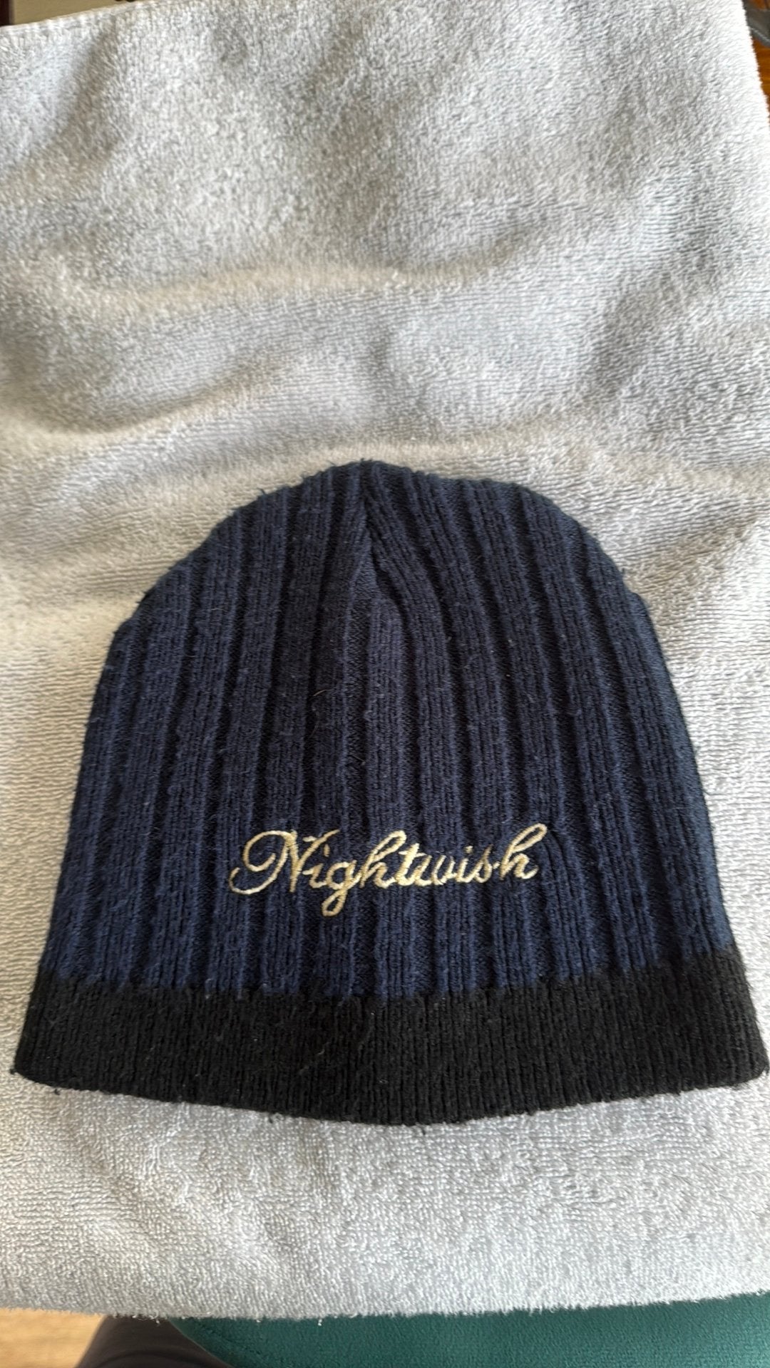 Beanie van Nightwish - Donkerblauw met geborduurd logo, Kleding | Dames, Ophalen, Gedragen, Maat 42/44 (L), Muts