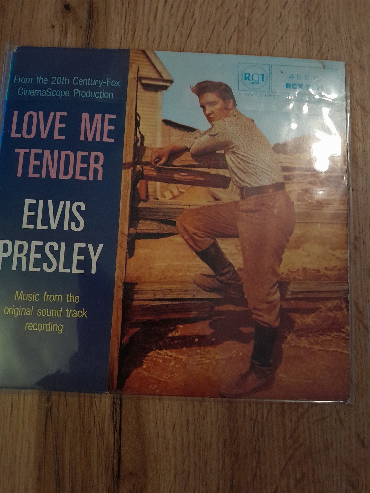 elvis presley 7inch love me tender, Ophalen of Verzenden, Zo goed als nieuw, Pop