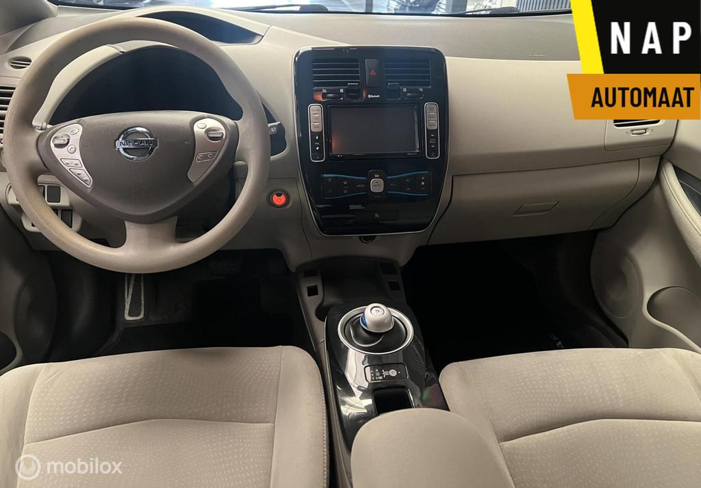 Nissan LEAF Base 24 kWh NAP - Keyless -Cruise - Airco, Auto's, Stof, Gebruikt, Beige, Wit