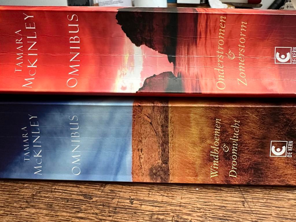 Tamara McKinley: 2 x een omnibus, Boeken, Romans, Ophalen of Verzenden, Zo goed als nieuw