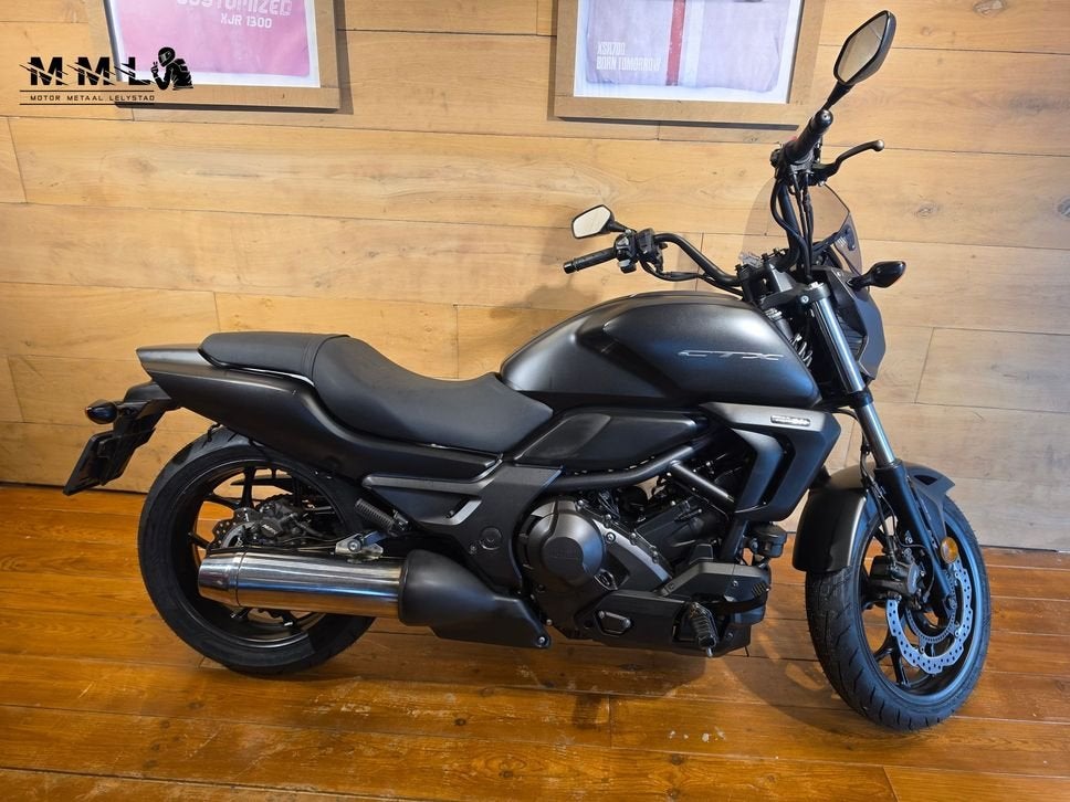 HONDA CTX 700 N DCT ABS (bj 2016) 0 km, Motoren, 2 cilinders, HONDA, Bedrijf, Onbekend