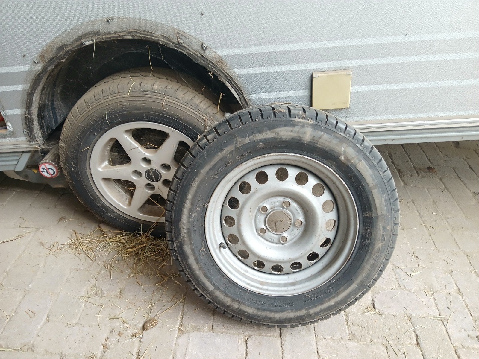 Reservewiel 195/70 R15, Caravans en Kamperen, Ophalen, Gebruikt