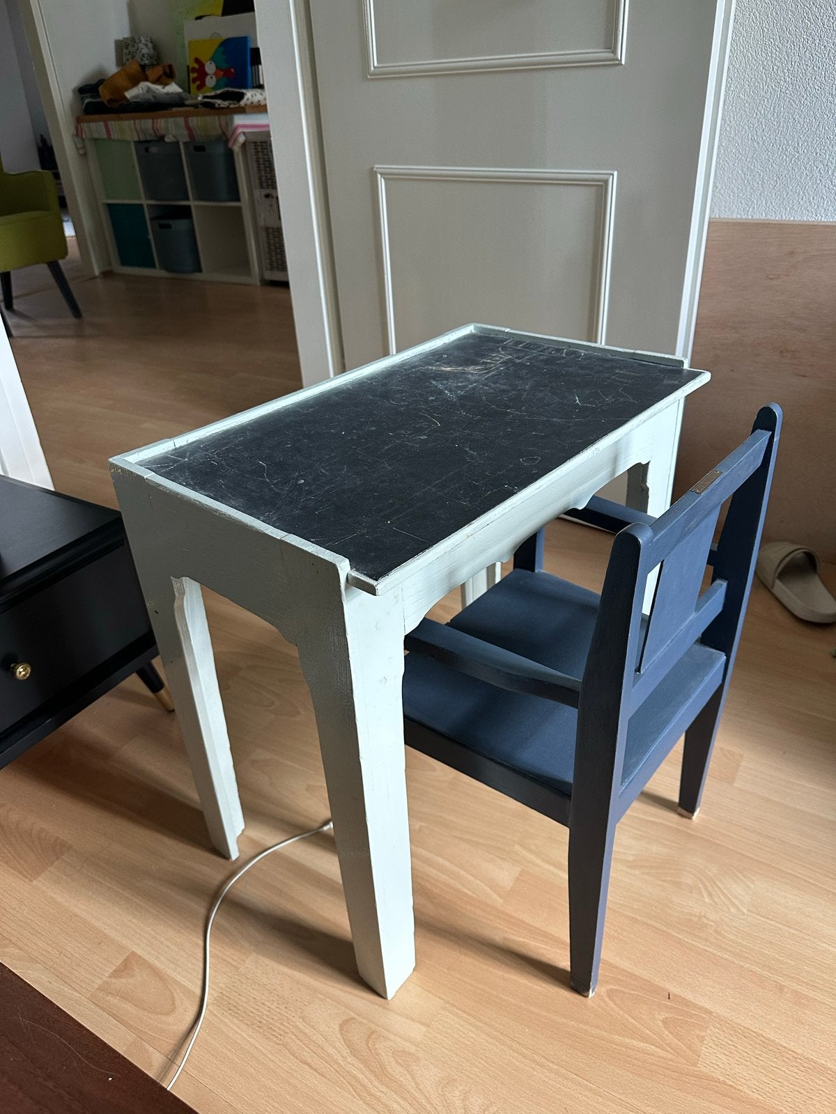 Vintage kinderbureau met stoel, Huis en Inrichting, Ophalen, Minder dan 50 cm, Gebruikt, 50 tot 100 cm