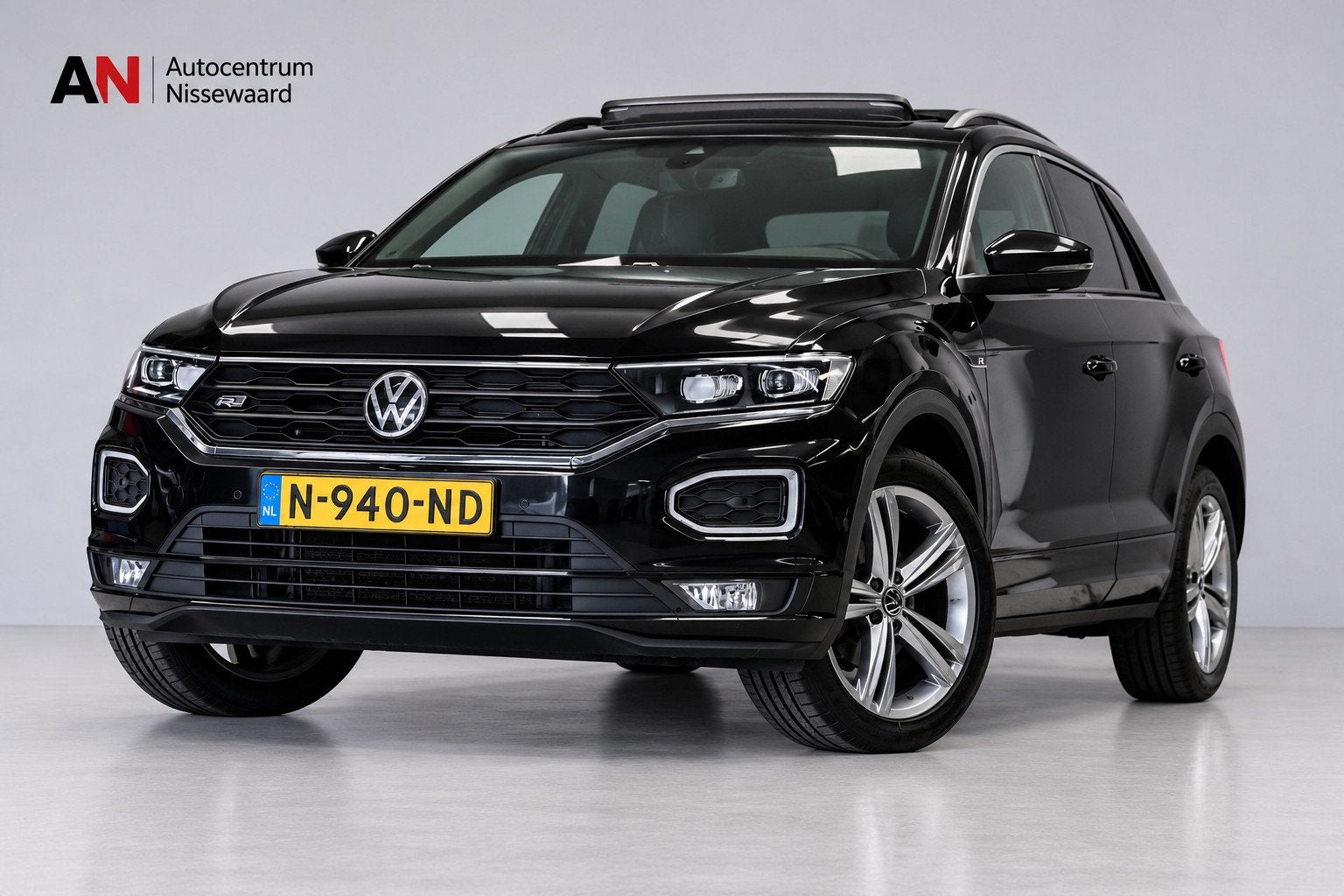 Volkswagen T-Roc 1.5 TSI Sport Business R Line |Virtual|Pano, Auto's, 4 cilinders, 150 pk, Leder en Stof, Bedrijf