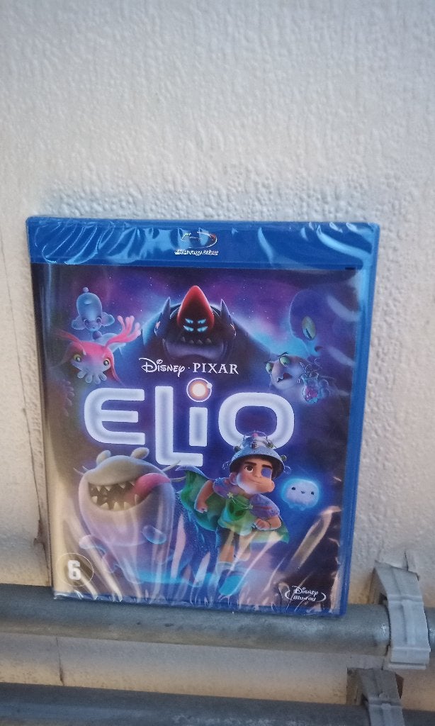 ELIO (Sealed) (Disney Pixar), Ophalen of Verzenden, Nieuw in verpakking, Tekenfilms en Animatie