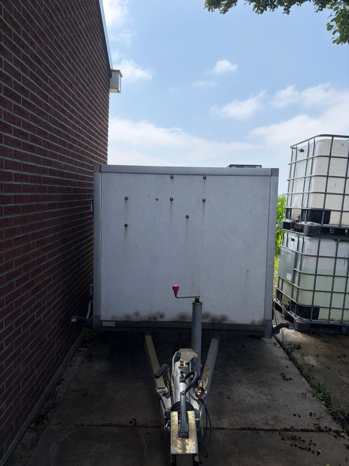Power Trailer Gesloten Aanhangwagen - 2700 kg Laadvermogen, Ophalen, Gebruikt