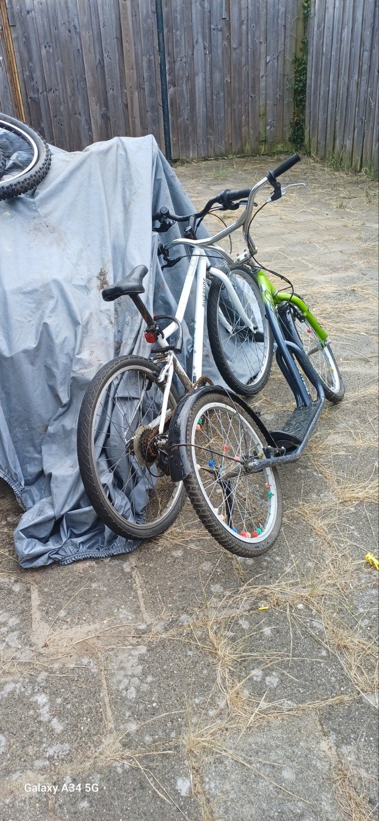 Partij fietsen te koop: 4-5 stuks, sommige direct rijbaar, Fietsen en Brommers, Ophalen