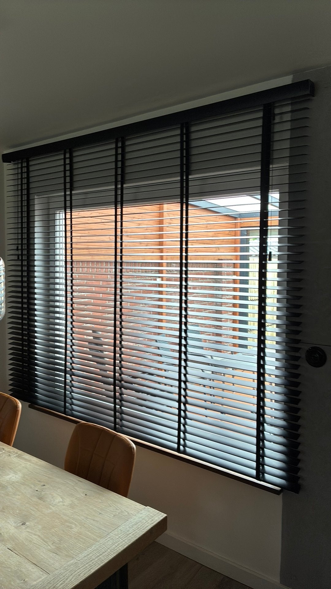 Jaloezieën wit., Huis en Inrichting, Stoffering | Gordijnen en Lamellen, Ophalen, Wit, Zo goed als nieuw, 200 cm of meer
