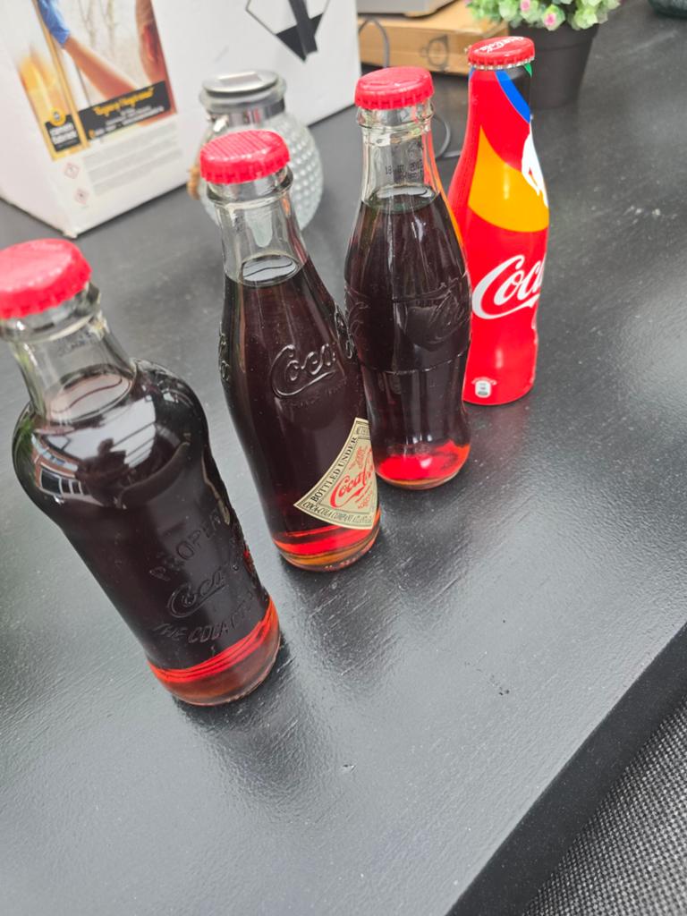 Coca-Cola verzamelflessen - 4 stuks, Verzamelen, Ophalen of Verzenden, Gebruikt