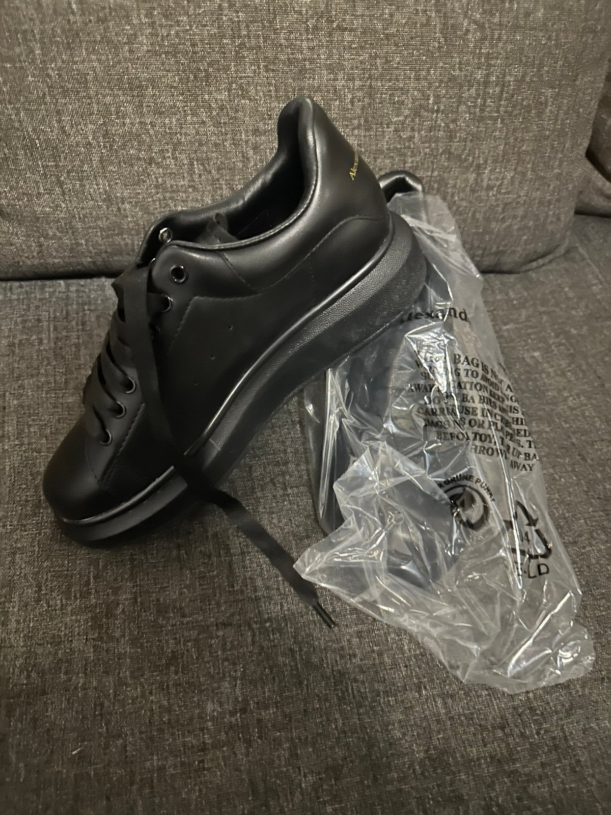 Alexander McQueen, Ophalen of Verzenden, Nieuw, Zwart