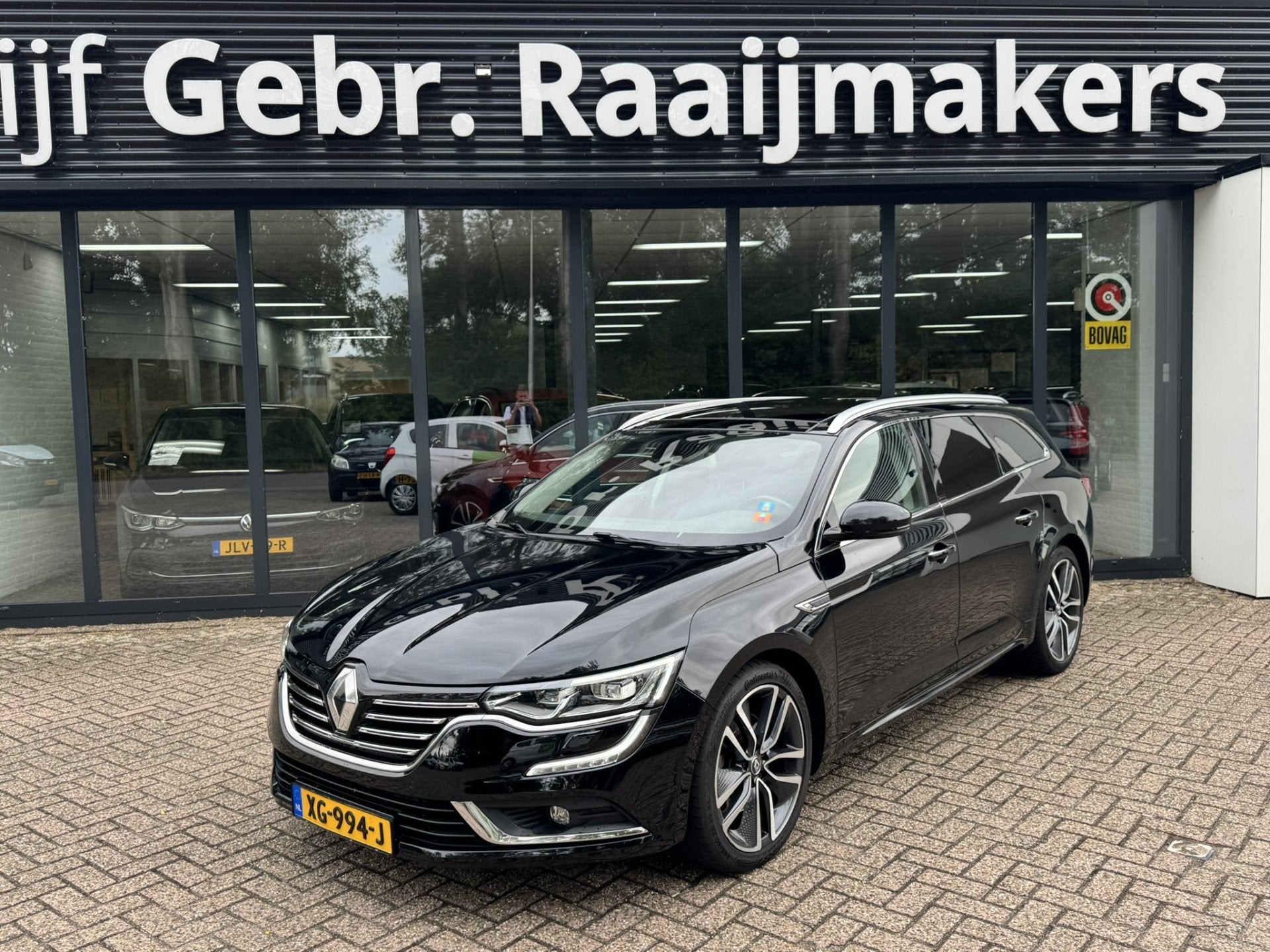 Renault Talisman Estate 1.6 dCi Intens*Panoramadak*ACC*Leder, Auto's, Gebruikt, Euro 6, 4 cilinders, 1850 kg