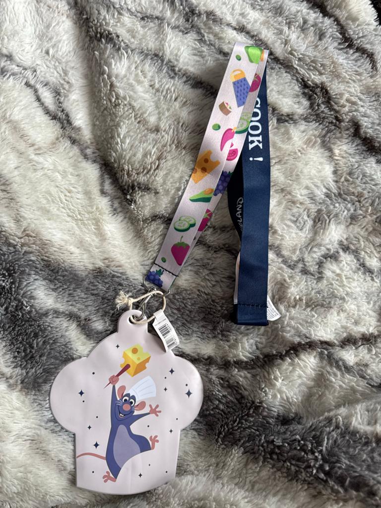 Disney Ratatouille Lanyard met Remy Chef Hoed Pasje, Verzamelen, Ophalen of Verzenden, Nieuw