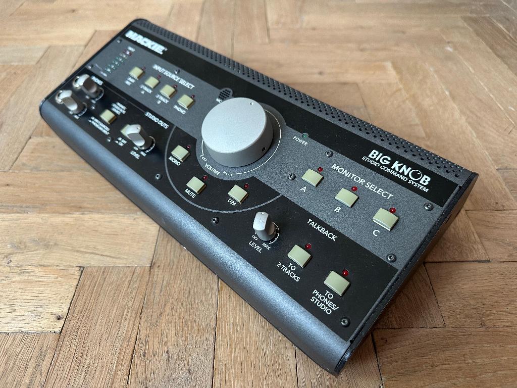 Mackie Big Knob Studio Command System, Muziek en Instrumenten, Mengpanelen, Gebruikt, Ophalen