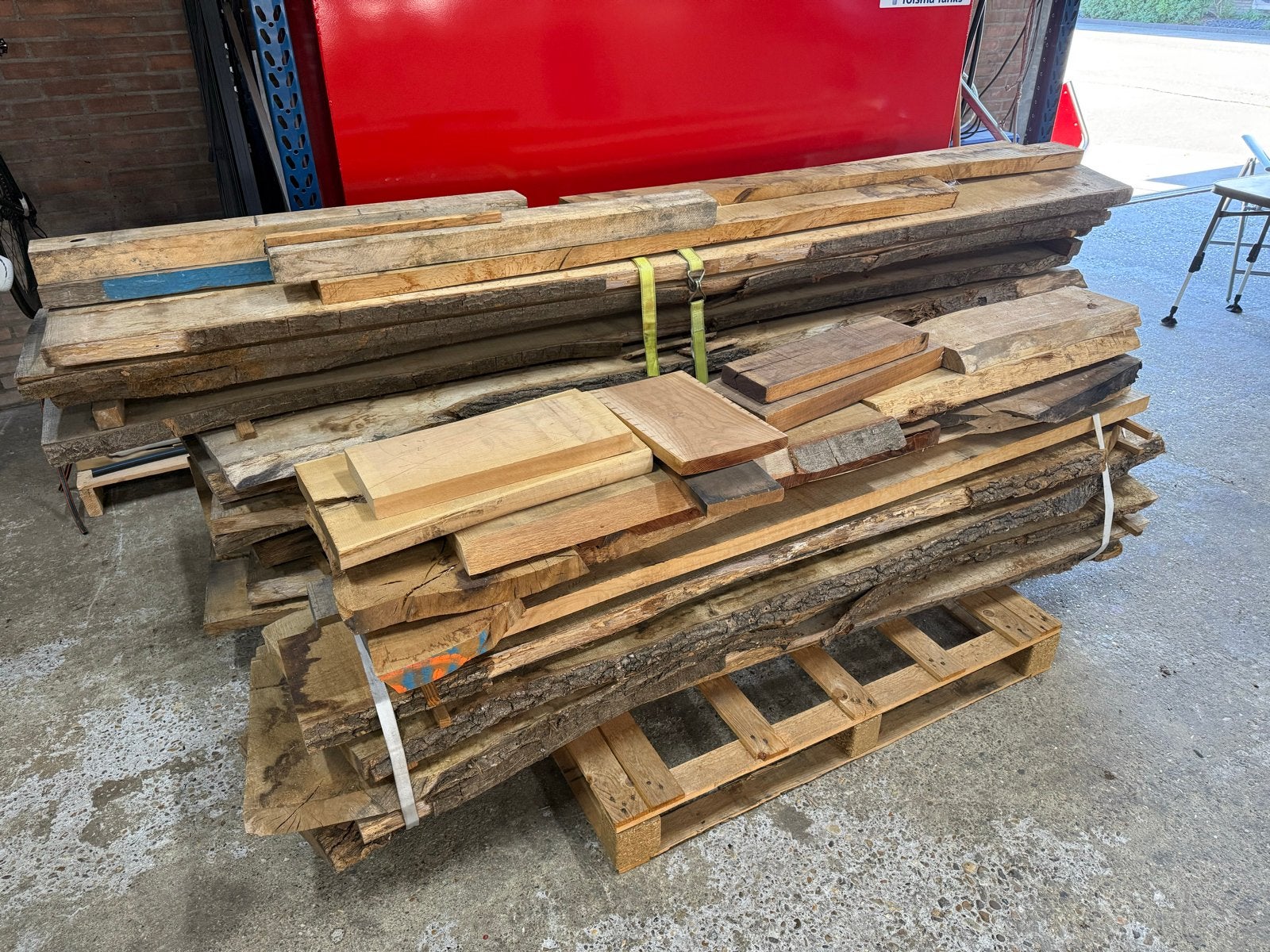 Partij eiken planken, Doe-het-zelf en Verbouw, Hout en Planken, Ophalen, Gebruikt, 25 tot 50 mm, Eiken