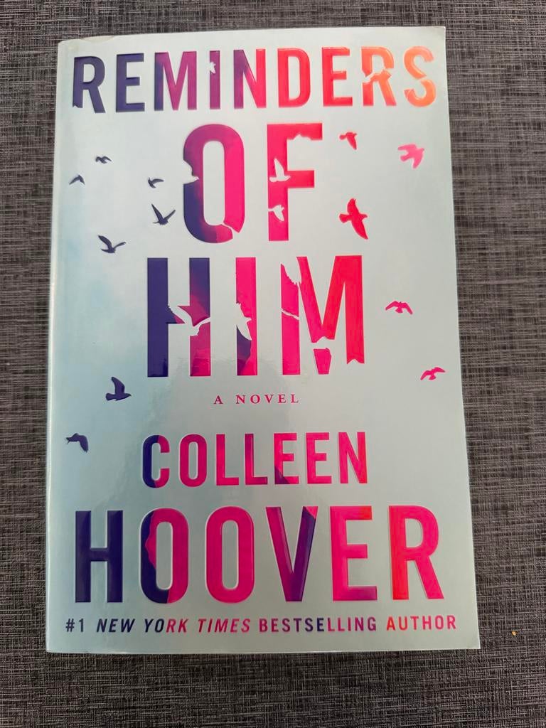 Reminders of Him - Colleen Hoover (Engels), Ophalen of Verzenden, Zo goed als nieuw, Amerika