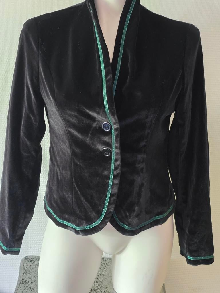 Dames zwart fluwelen jasje met groene bies maat M, Maat 38/40 (M), Zwart, Ophalen of Verzenden, Jasje