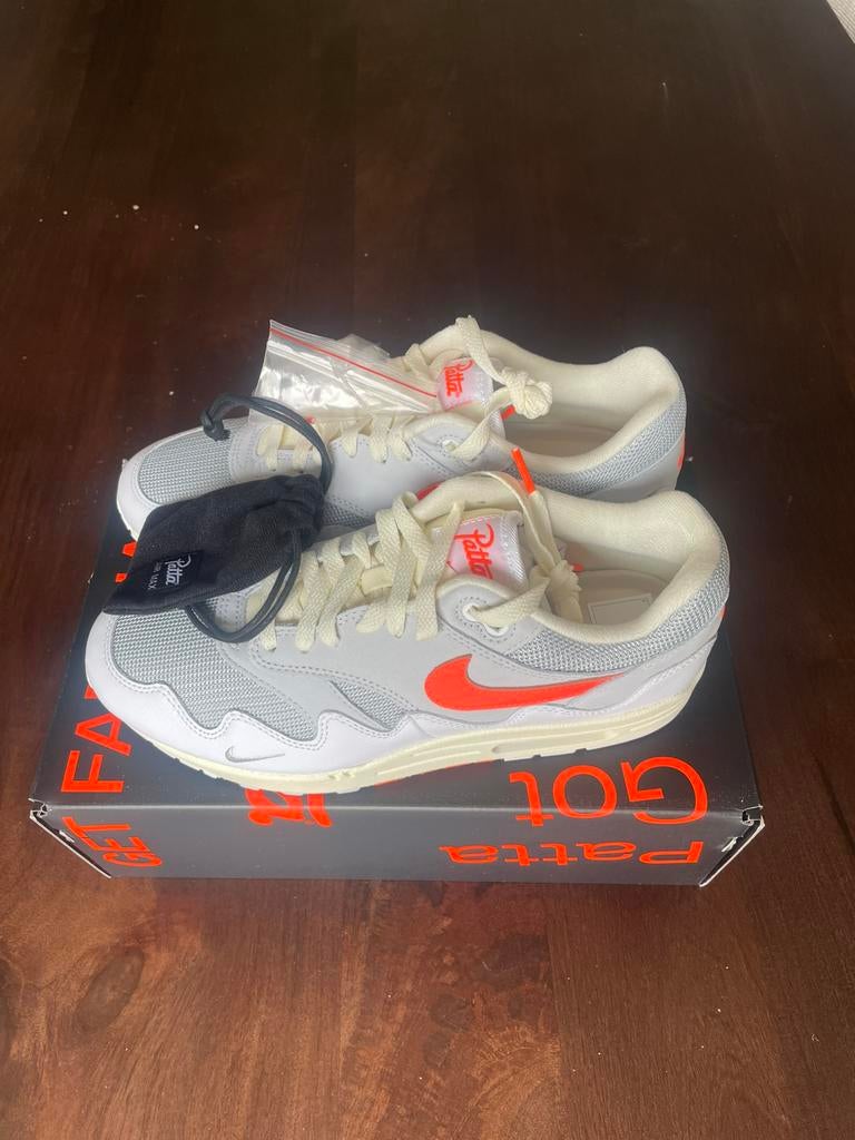 Nike Air Max 1 x Patta Waves White – Maat 42 – Nieuw in doos, Wit, Nike, Nieuw, Ophalen of Verzenden