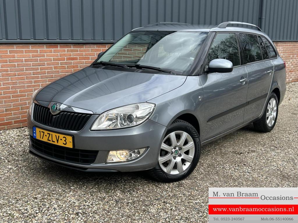 Skoda Fabia Combi 1.2 TSI Elegance ECC/Audio/Trekhaak/, Auto's, Voorwielaandrijving, Euro 5, 86 pk, 4 cilinders