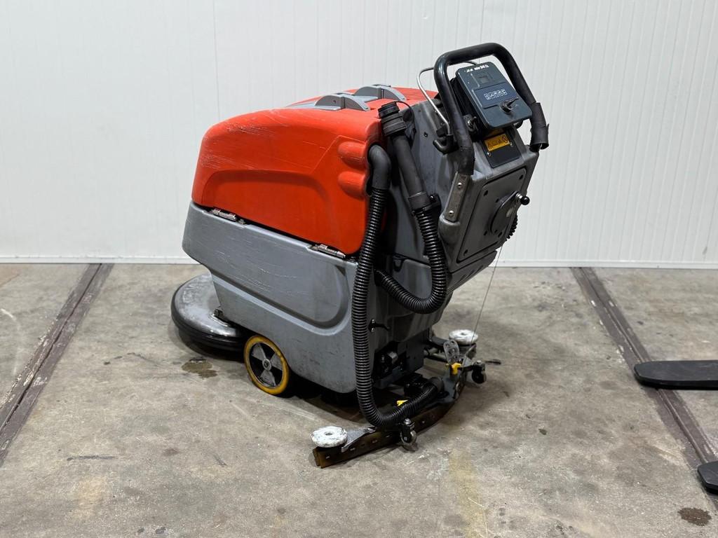 Hako B45 Schrobmachine 24V 2015 HL1193, Zakelijke goederen