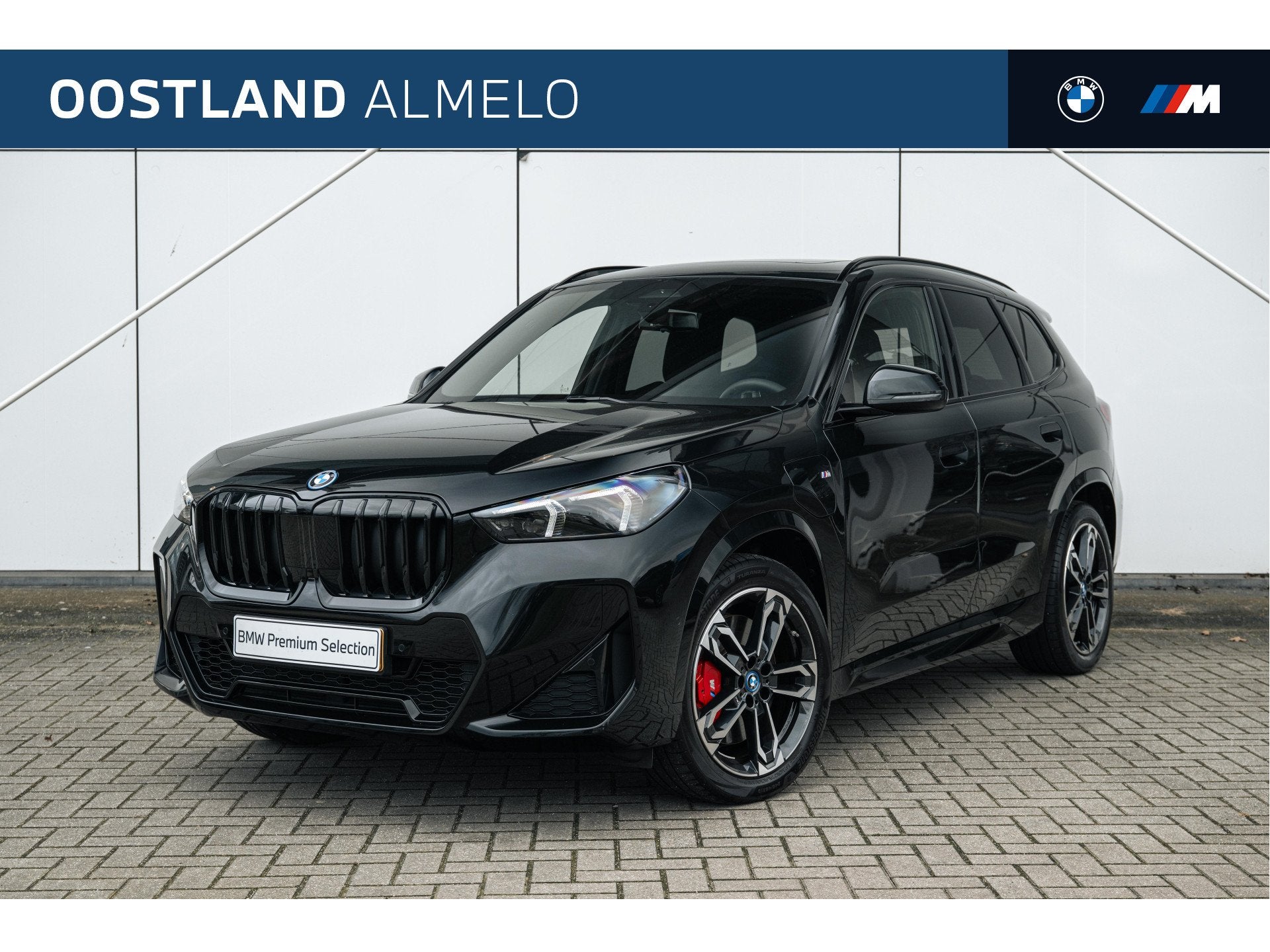 BMW X1 xDrive25e M Sport Automaat / Panoramadak / Sportstoel