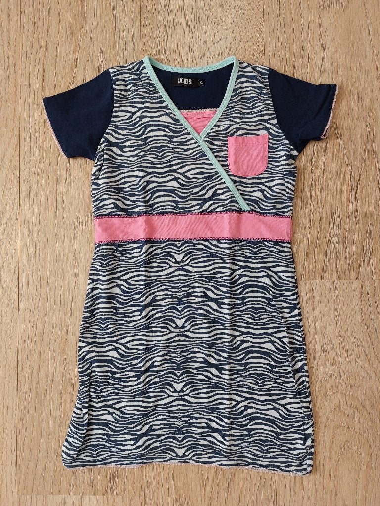 Jurkje maat 134 / 140 Terstal, Europe Kids, Meisje, Ophalen of Verzenden, Zo goed als nieuw