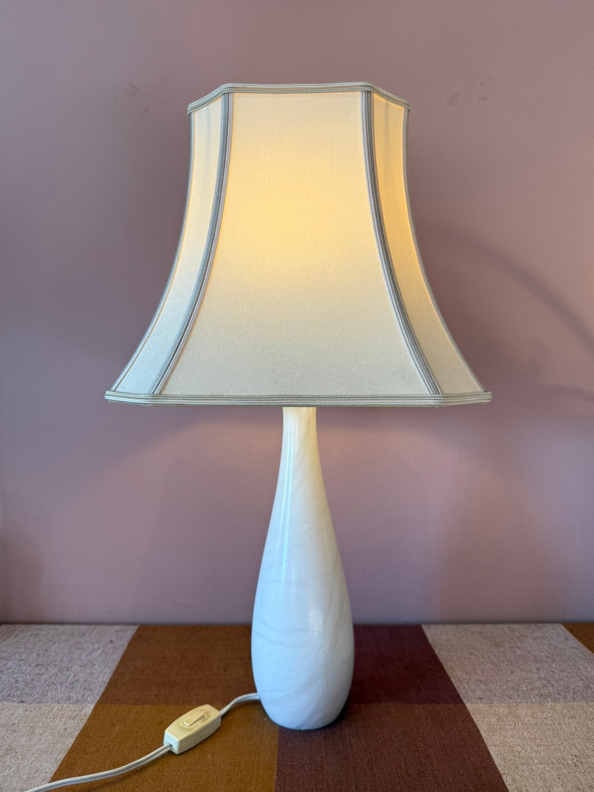 Hollywood Regency tafellamp – wit albast natuursteen, Huis en Inrichting, Wit, Ophalen, Zo goed als nieuw, Vintage