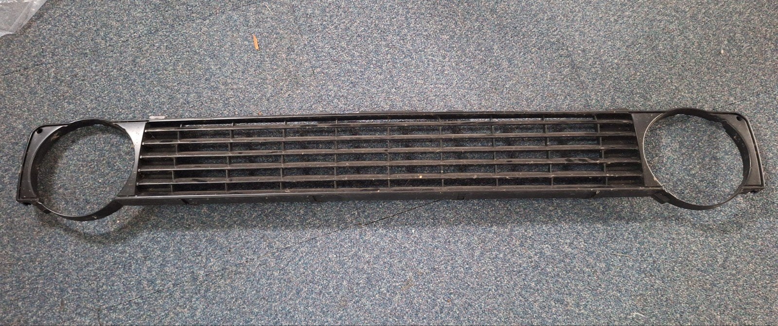 Grill Golf MK2, Auto-onderdelen, Carrosserie en Plaatwerk, Ophalen of Verzenden, Gebruikt, Oldtimer onderdelen, Bumper