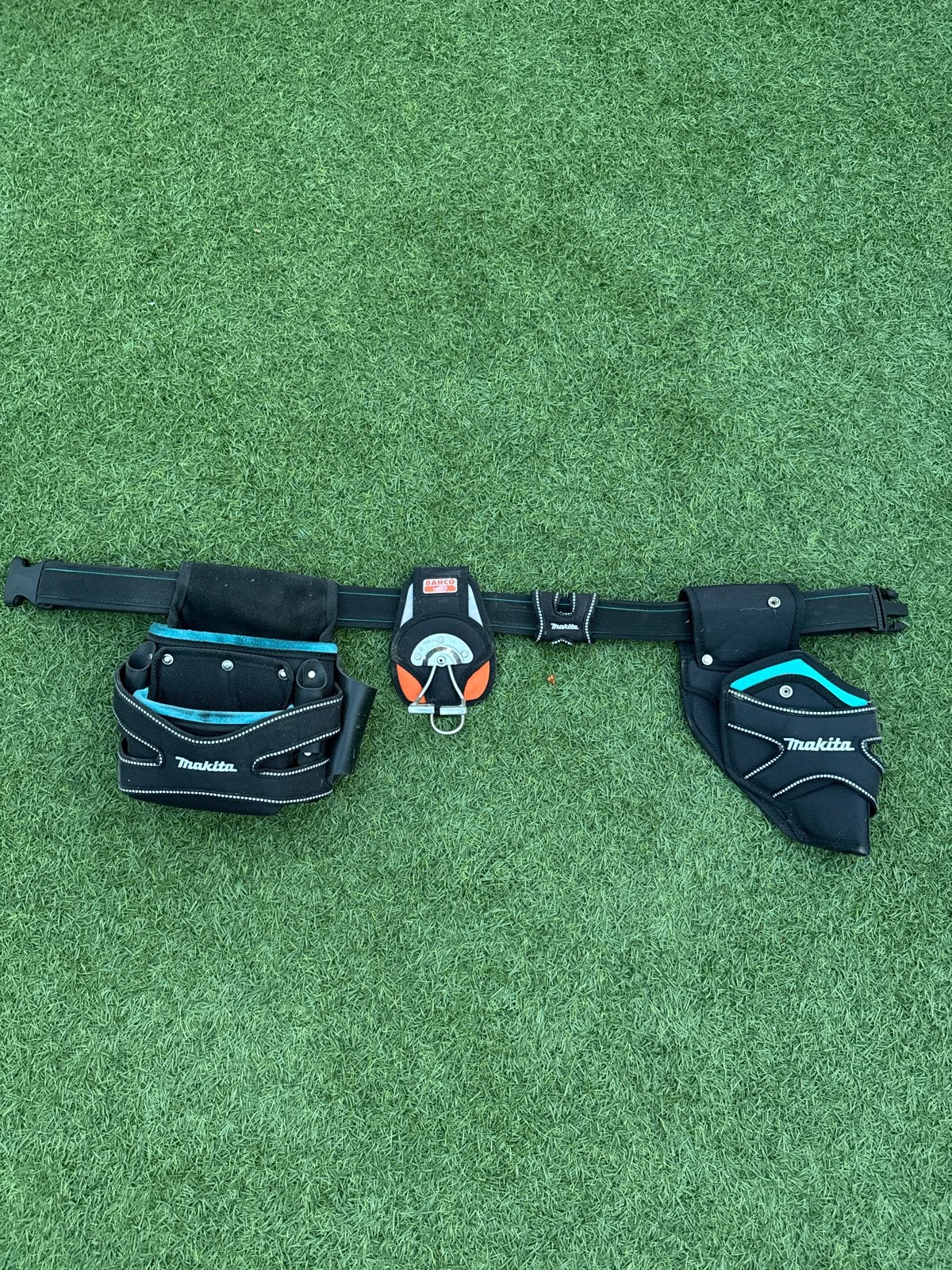 Makita Gereedschapsgordel met Schroevenzak en Houders, Ophalen of Verzenden, Zo goed als nieuw, Gereedschapsopslag, Makita