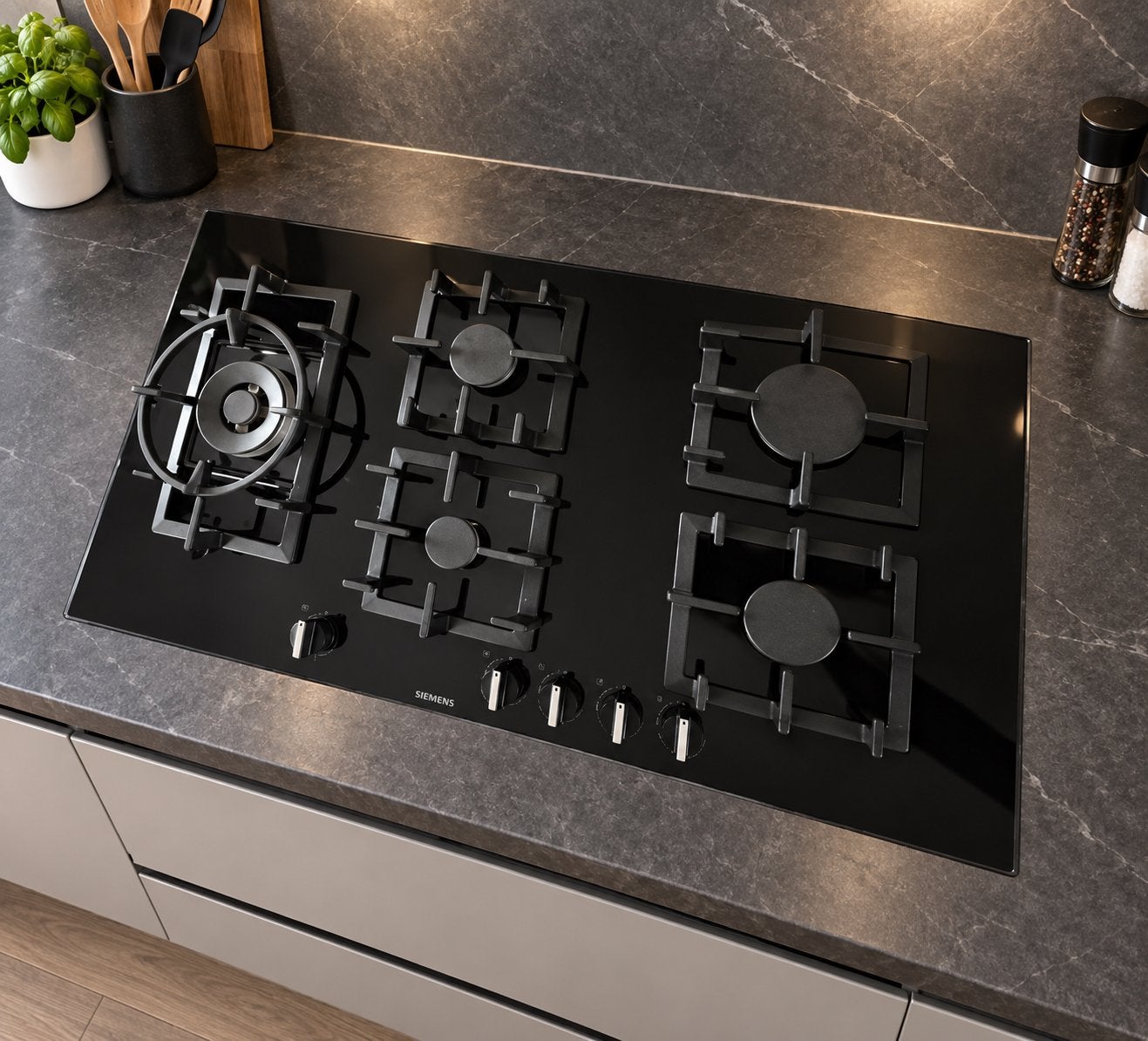 Siemens 90/50 Gasfornuis met 5 Kookzones, Ophalen, Zo goed als nieuw, Inbouw, Gas