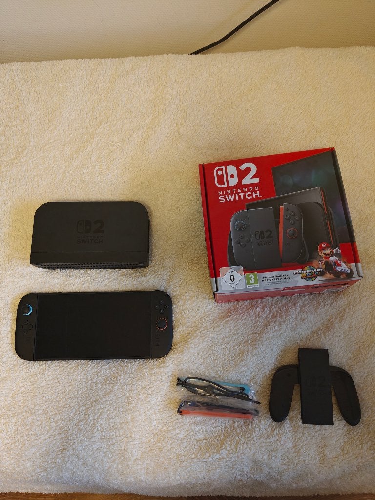 Nintendo Switch 2, Ophalen of Verzenden, Zo goed als nieuw, Met 2 controllers, Switch Original
